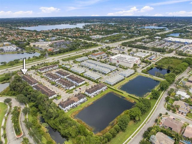 156 SW 185th Way, Pembroke Pines, FL 33029
