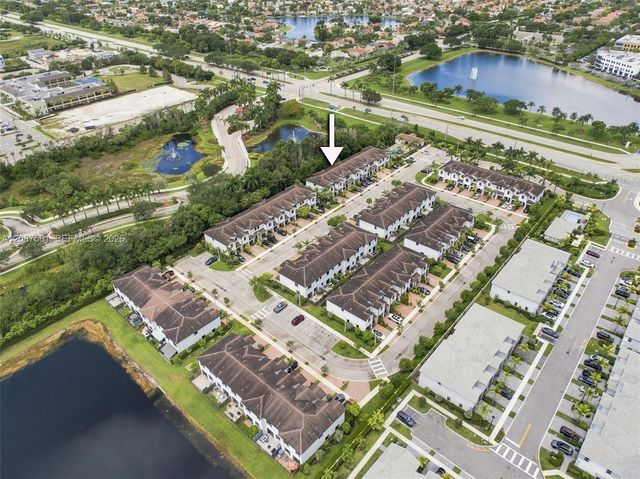 156 SW 185th Way, Pembroke Pines, FL 33029