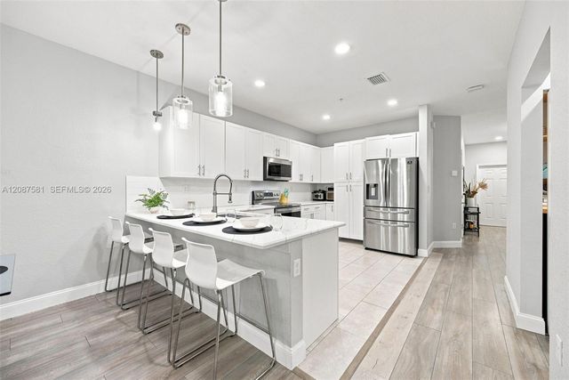 156 SW 185th Way, Pembroke Pines, FL 33029