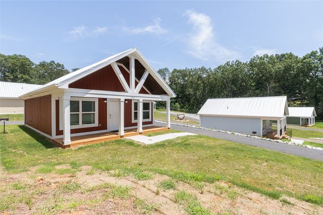 1029 Smyzer Road, Townville, SC 29689