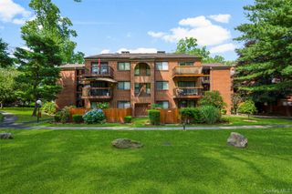 18 Bronxville Glen Drive 11, Bronxville, NY 10708