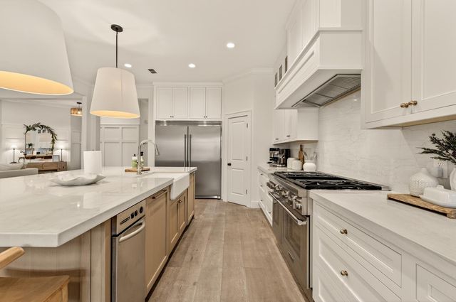 1784 Krpan Dr, Roseville, CA 95747