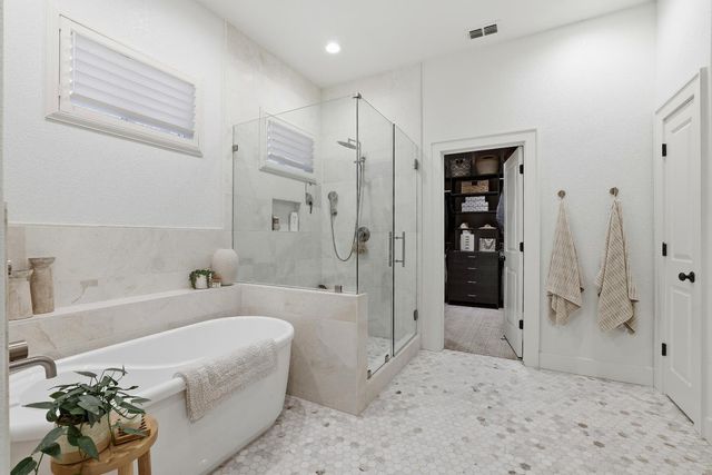 1784 Krpan Dr, Roseville, CA 95747