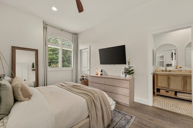 1784 Krpan Dr, Roseville, CA 95747