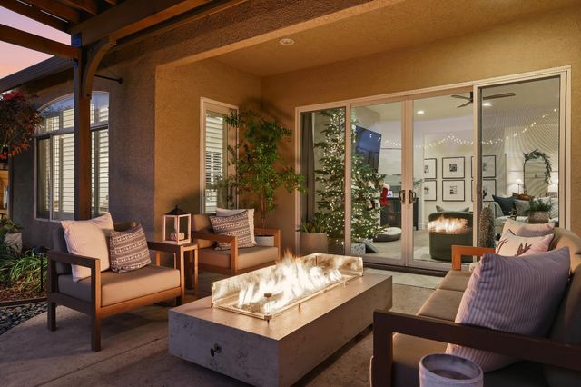 1784 Krpan Dr, Roseville, CA 95747