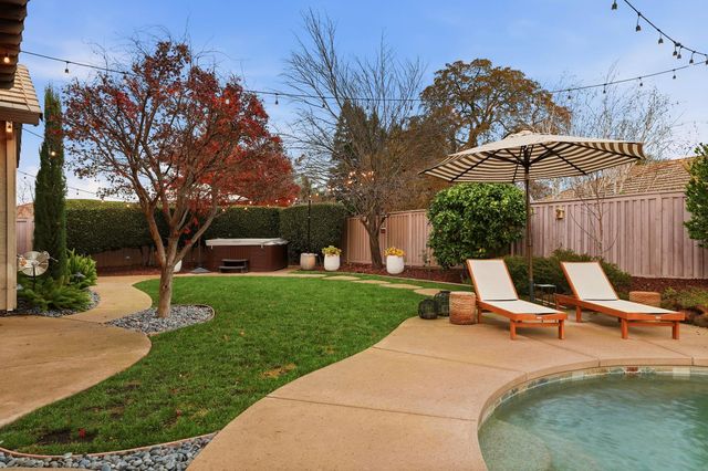 1784 Krpan Dr, Roseville, CA 95747