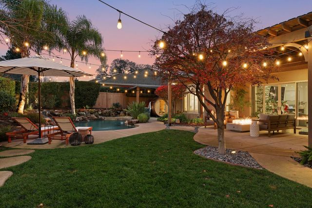 1784 Krpan Dr, Roseville, CA 95747