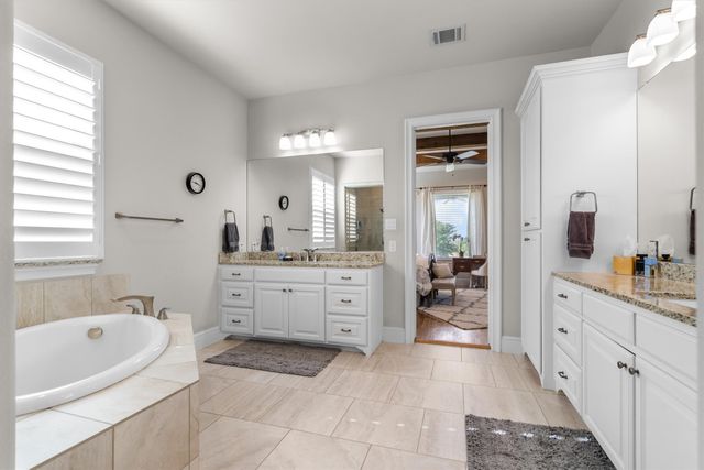 115 Quiet Hill Circle, Copper Canyon, TX 76226
