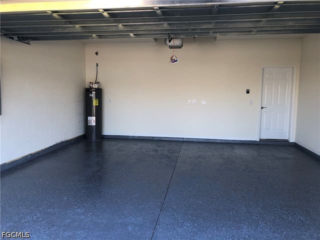 1530 NW 25th AVE, Cape Coral, FL 33993