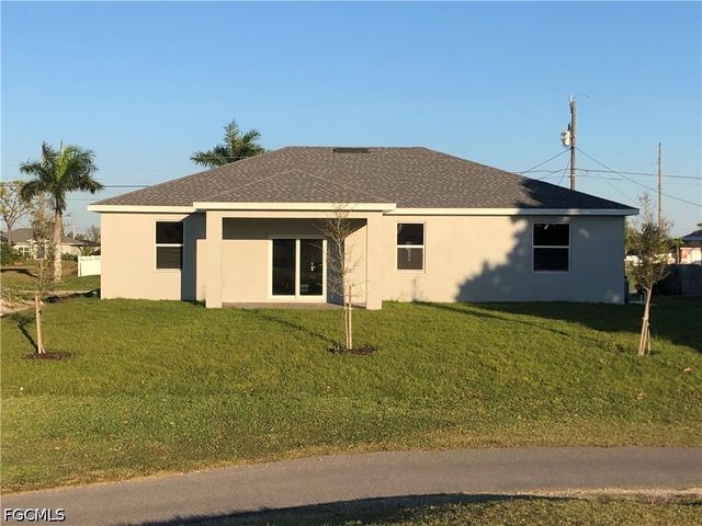 1530 NW 25th AVE, Cape Coral, FL 33993