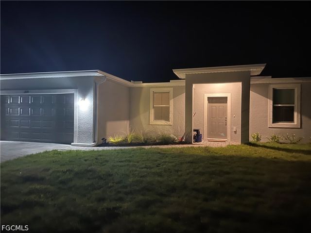 1530 NW 25th AVE, Cape Coral, FL 33993