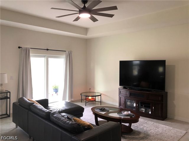 1530 NW 25th AVE, Cape Coral, FL 33993