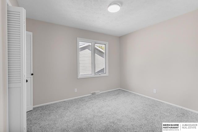 3406 Lynnwood Drive, Bellevue, NE 68123