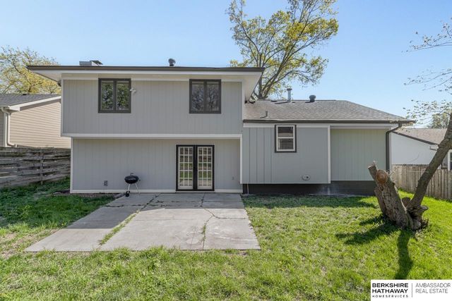 3406 Lynnwood Drive, Bellevue, NE 68123