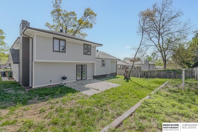 3406 Lynnwood Drive, Bellevue, NE 68123