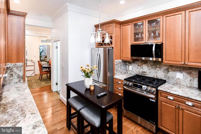 34 R ST NE, Washington, DC 20002