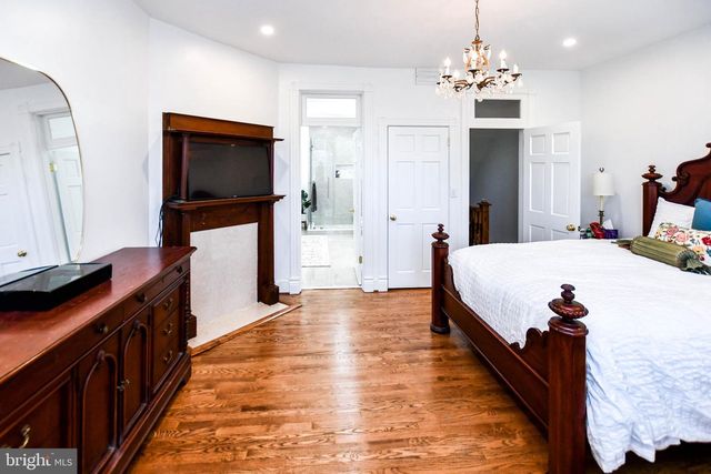 34 R ST NE, Washington, DC 20002