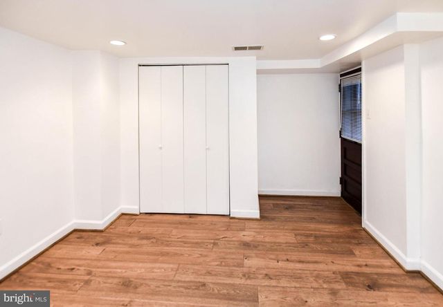 34 R ST NE, Washington, DC 20002