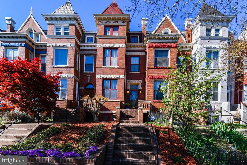 34 R ST NE, Washington, DC 20002