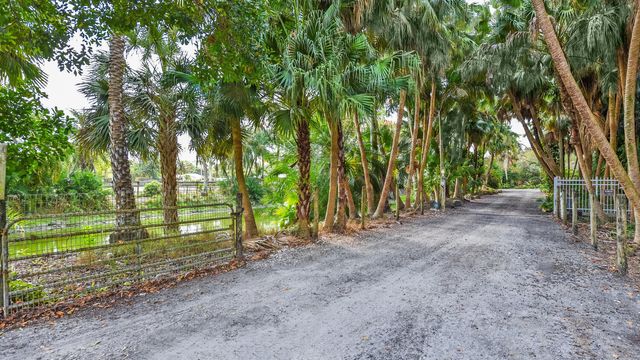14344 N Road, Loxahatchee Groves, FL 33470