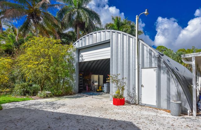 14344 N Road, Loxahatchee Groves, FL 33470