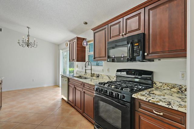 14344 N Road, Loxahatchee Groves, FL 33470