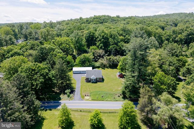1104 ALLEGHENYVILLE RD, Mohnton, PA 19540