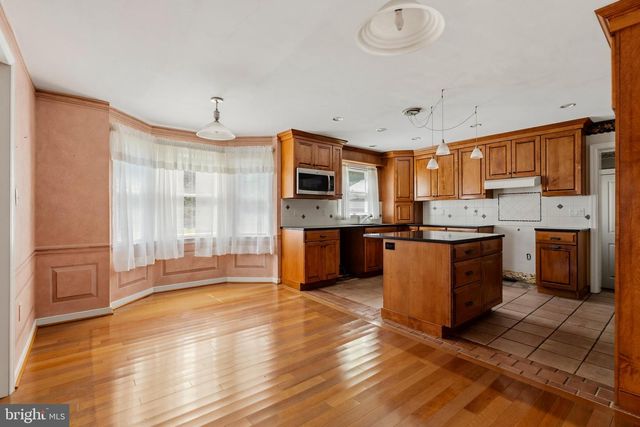 1104 ALLEGHENYVILLE RD, Mohnton, PA 19540