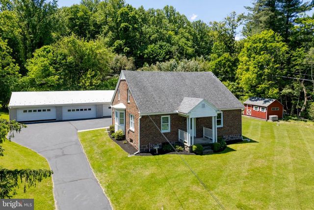 1104 ALLEGHENYVILLE RD, Mohnton, PA 19540