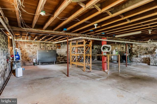 1104 ALLEGHENYVILLE RD, Mohnton, PA 19540