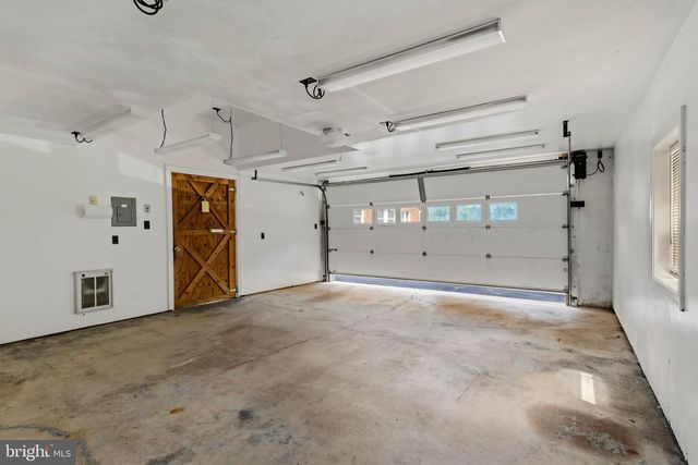 1104 ALLEGHENYVILLE RD, Mohnton, PA 19540