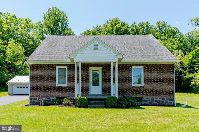 1104 ALLEGHENYVILLE RD, Mohnton, PA 19540