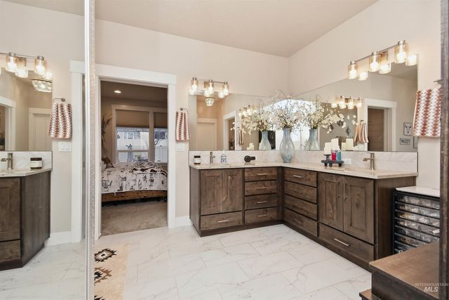 12174 W Lacerta Street, Star, ID 83669