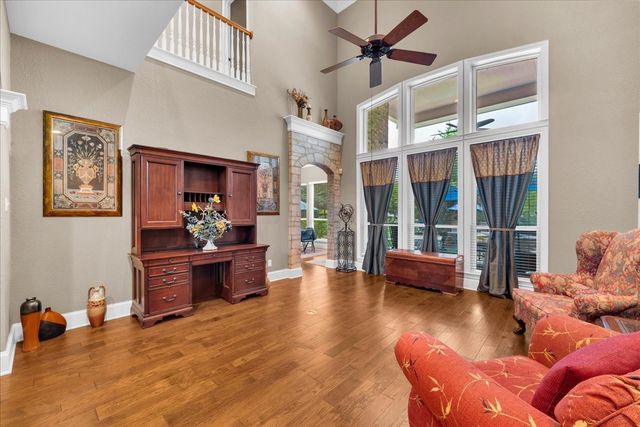 2201 Somerset, Midlothian, TX 76065