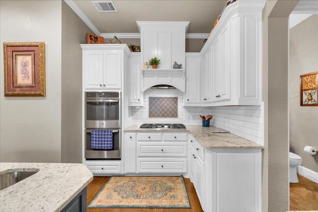 2201 Somerset, Midlothian, TX 76065