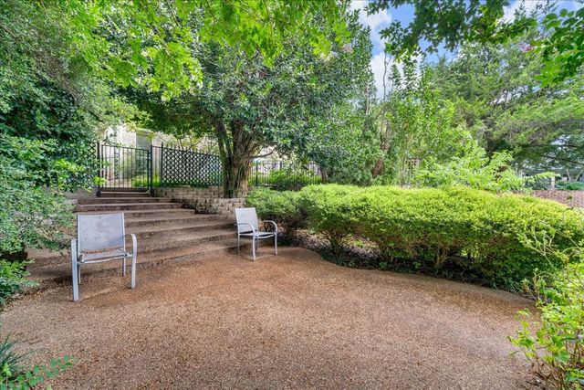 2201 Somerset, Midlothian, TX 76065