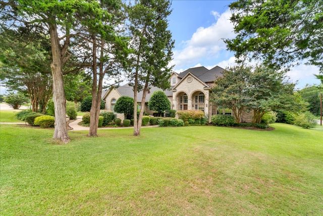 2201 Somerset, Midlothian, TX 76065