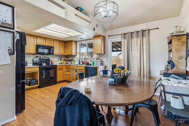 1610 W Hawaii, Nampa, ID 83686