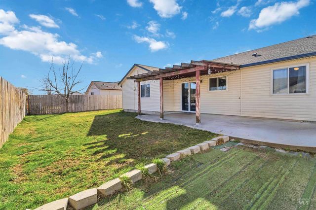 1610 W Hawaii, Nampa, ID 83686