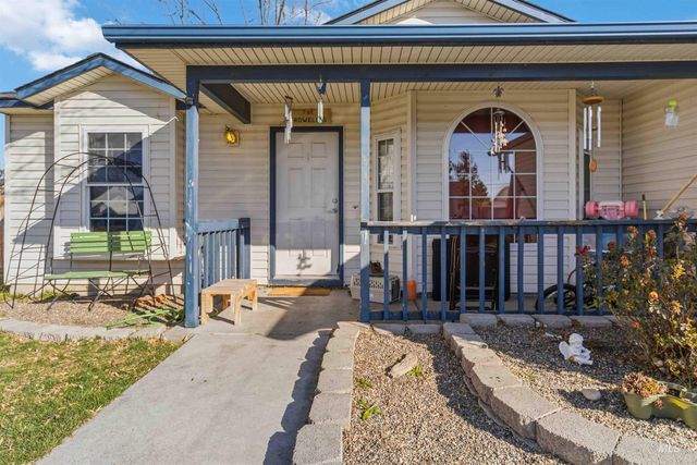 1610 W Hawaii, Nampa, ID 83686