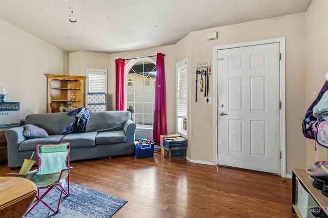 1610 W Hawaii, Nampa, ID 83686