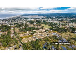 0 Harrison Rd, Bandon, OR 97411