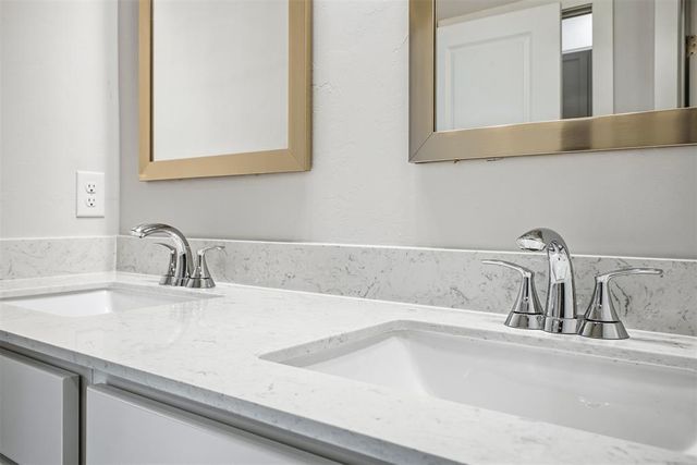 11301 Ward Road, Edmond, OK 73044