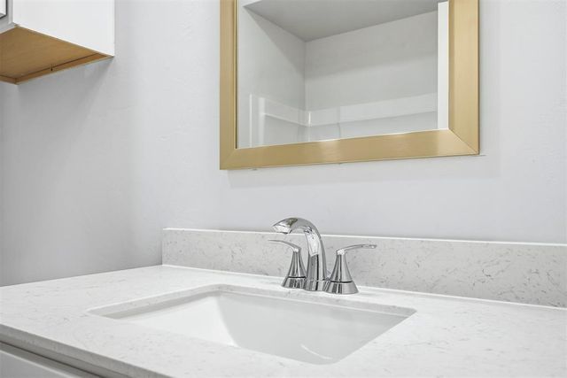 11301 Ward Road, Edmond, OK 73044