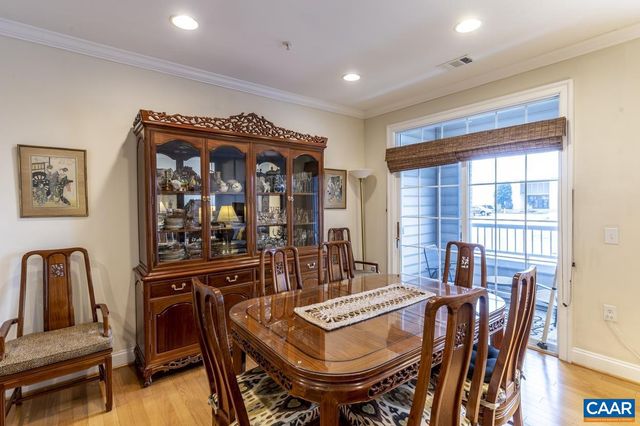 1051 GLENWOOD STATION LN #104, Charlottesville, VA 22901