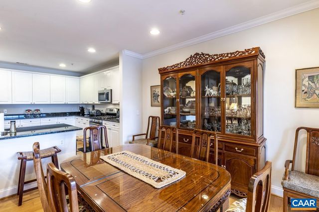 1051 GLENWOOD STATION LN #104, Charlottesville, VA 22901