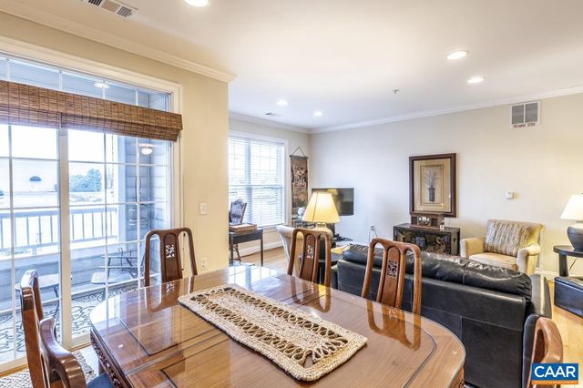 1051 GLENWOOD STATION LN #104, Charlottesville, VA 22901