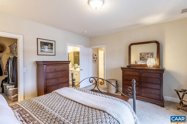 1051 GLENWOOD STATION LN #104, Charlottesville, VA 22901
