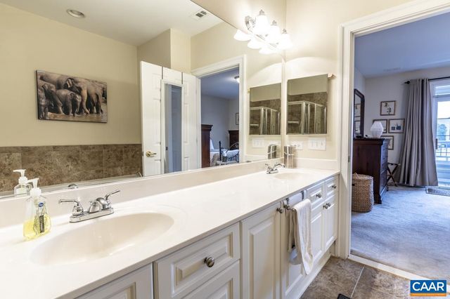 1051 GLENWOOD STATION LN #104, Charlottesville, VA 22901