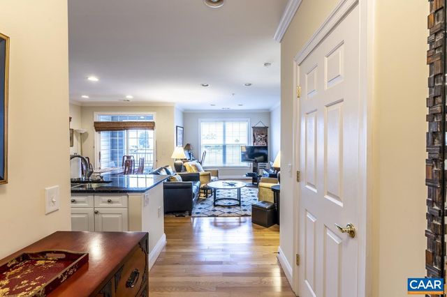 1051 GLENWOOD STATION LN #104, Charlottesville, VA 22901